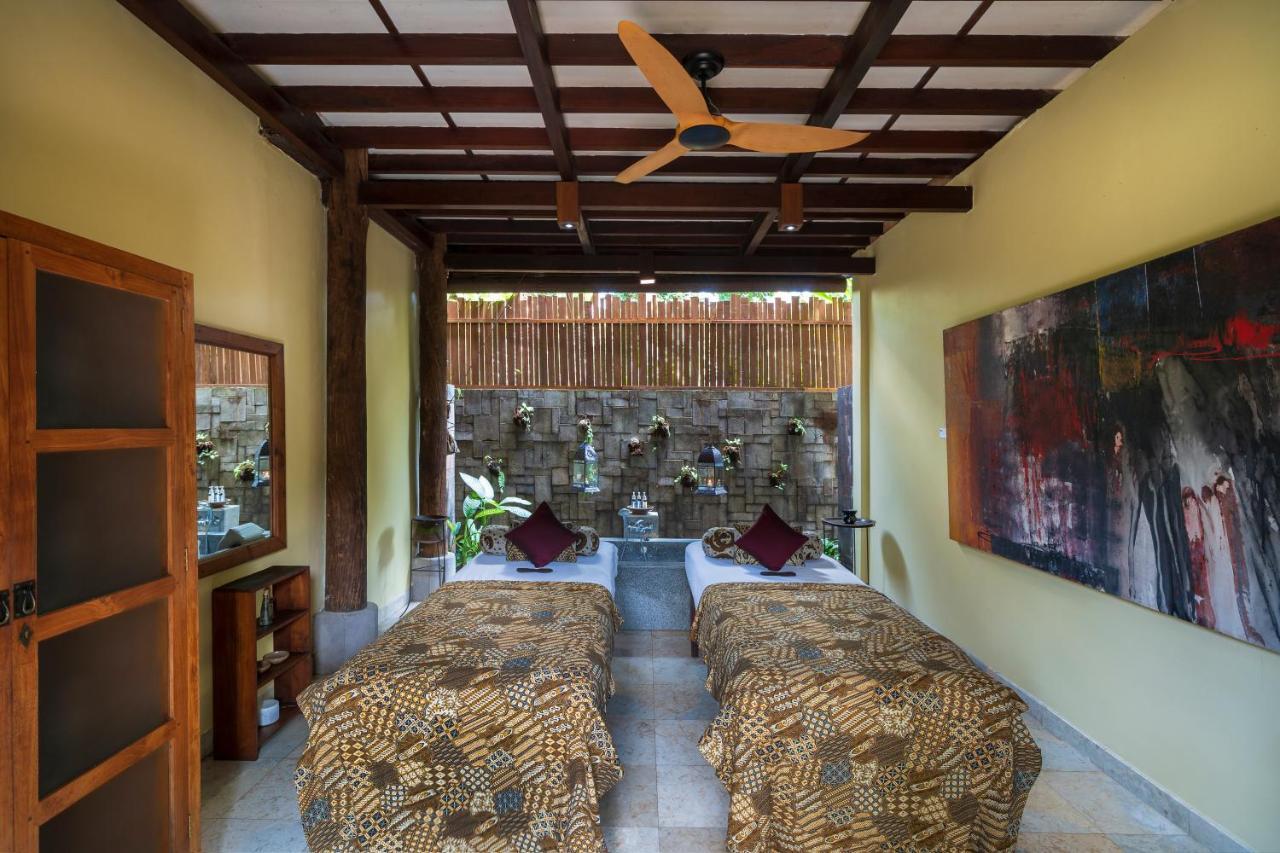 Komaneka At Tanggayuda Ubud Exterior photo
