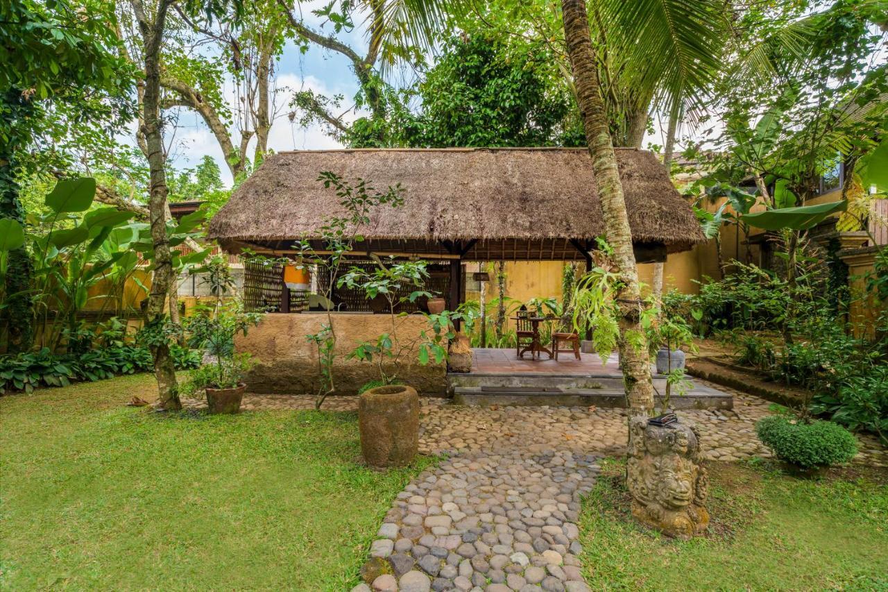 Komaneka At Tanggayuda Ubud Exterior photo